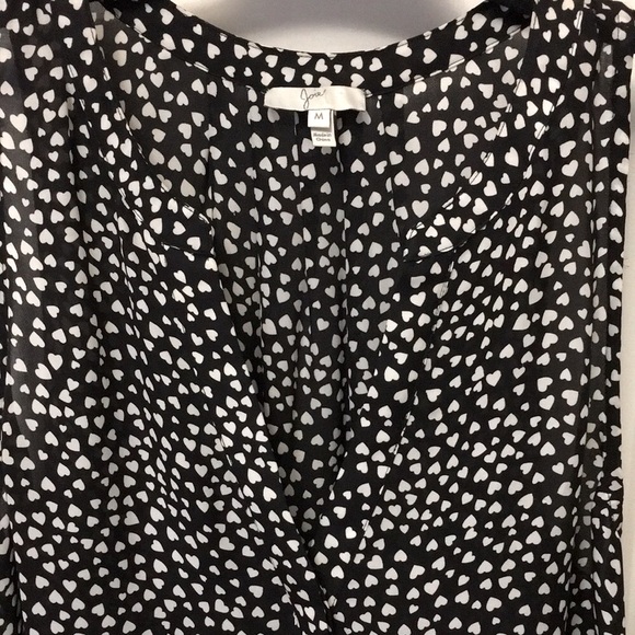 Joie silk heart sleeveless blouse. Size medium. Like new. - Picture 6 of 10